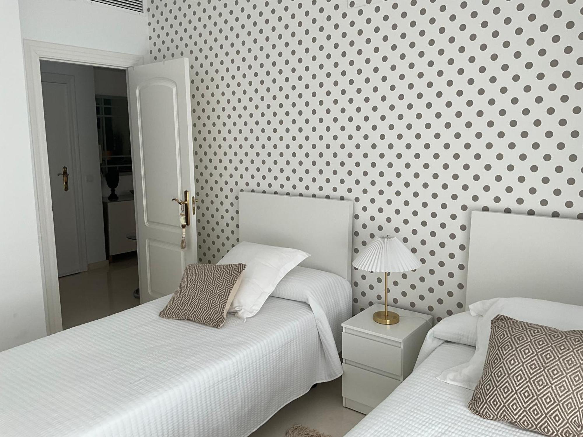 First Line Sea Apartment By Oliva Estepona Exterior foto